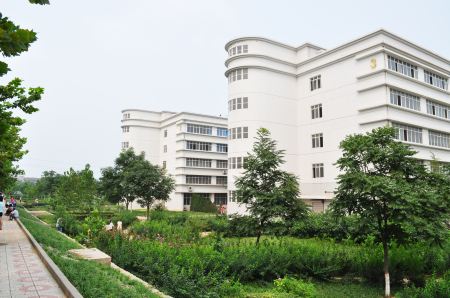 石家莊華能電力中等專業(yè)學(xué)校有哪些交通相關(guān)專業(yè)？