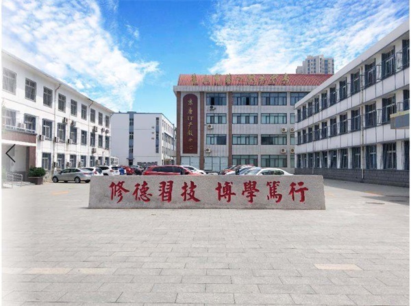 哪個(gè)學(xué)?？梢詫W(xué)習(xí)老年服務(wù)與管理專業(yè)？   