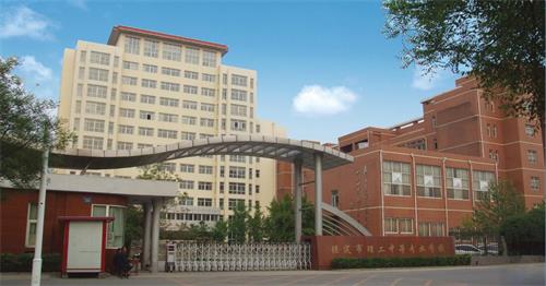 保定市第四職業(yè)中學(xué)校如何安排學(xué)生實(shí)訓(xùn)和就業(yè)？