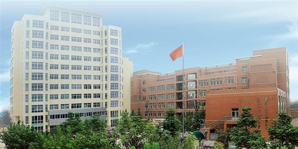 保定第四職業(yè)中專和保定市理工中等專業(yè)學校是一所學校嗎？