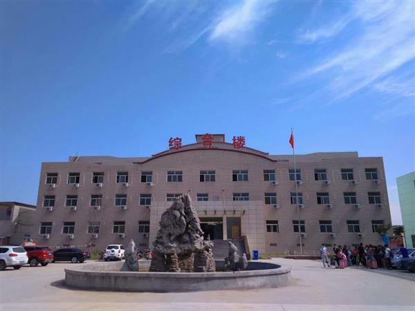保定華中技工學(xué)校服務(wù)類專業(yè)有哪些？