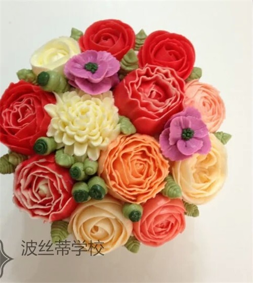 煙臺波斯蒂糕點培訓學校韓式裱花班開班啦！趕快來圍觀！