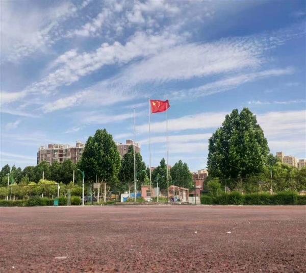 鄭州有正規(guī)的計(jì)算機(jī)學(xué)校嗎？
