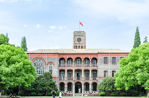 張家口新世紀職業(yè)學校有什么特點？為什么要選擇這家學校？