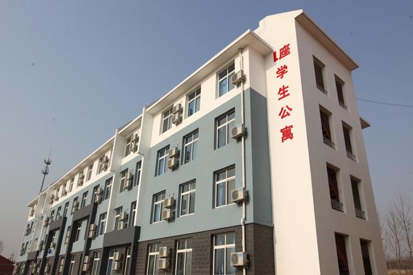 報名秦皇島東方司法警官學(xué)校需要滿足什么條件？